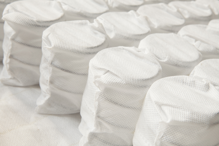 &#039;Multi-pocket&#039; springs